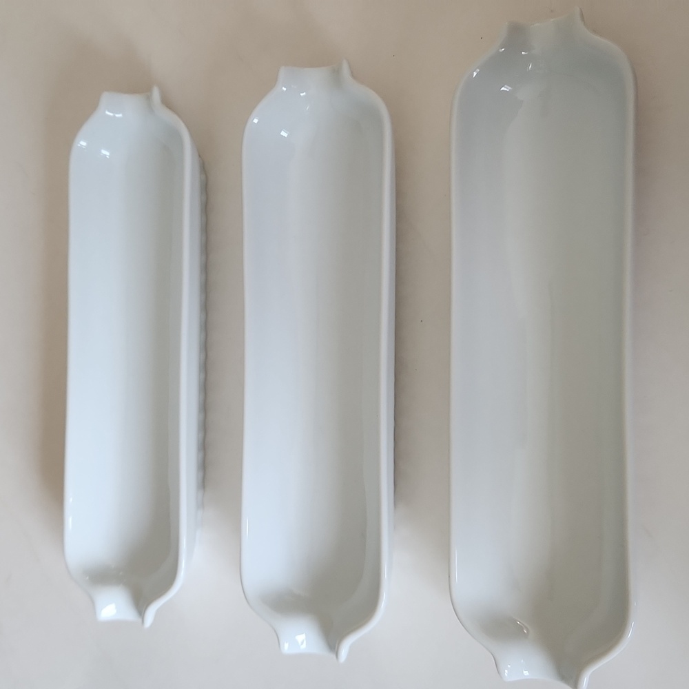Set of 3 appetizer / starter dishes